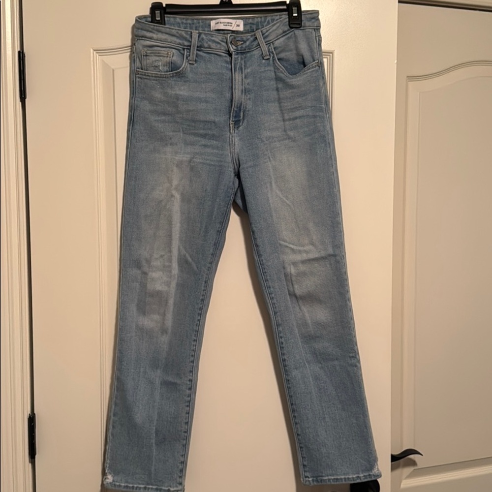 Women’s jeans